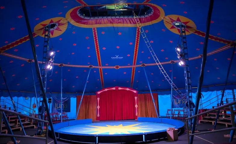 Circus Luna an der Primarschule Au-Erle