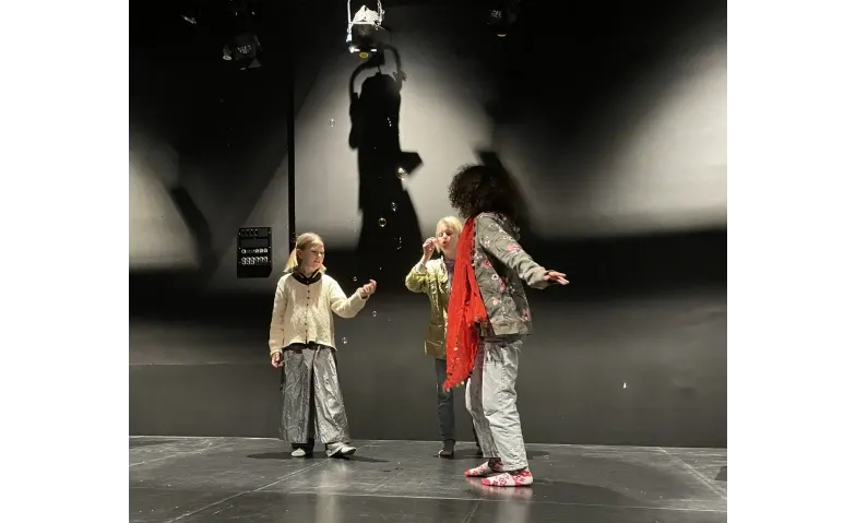 Montagsmaler Uno // Theaterworkshop für Kinder von 6 bis 10